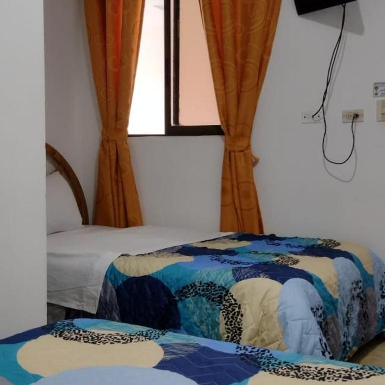 HOTEL DEL PARQUE VELEZ Santander - Twin Room - 6