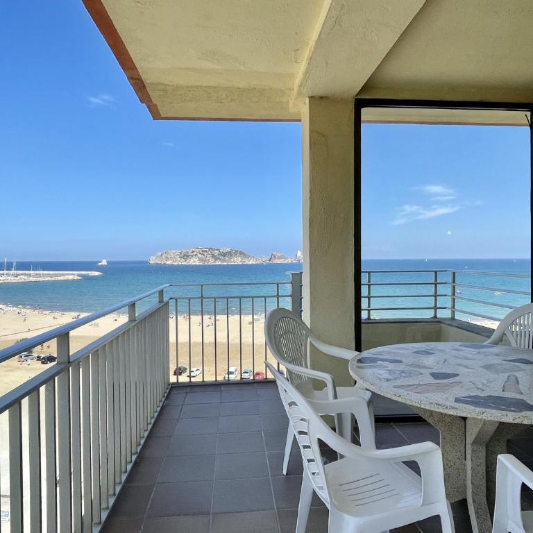 CAP CASTELL 8-A - Two-Bedroom Apartment - 2