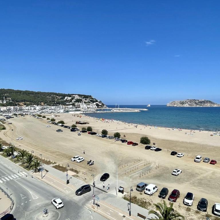 CAP CASTELL 8-A - Two-Bedroom Apartment - 11