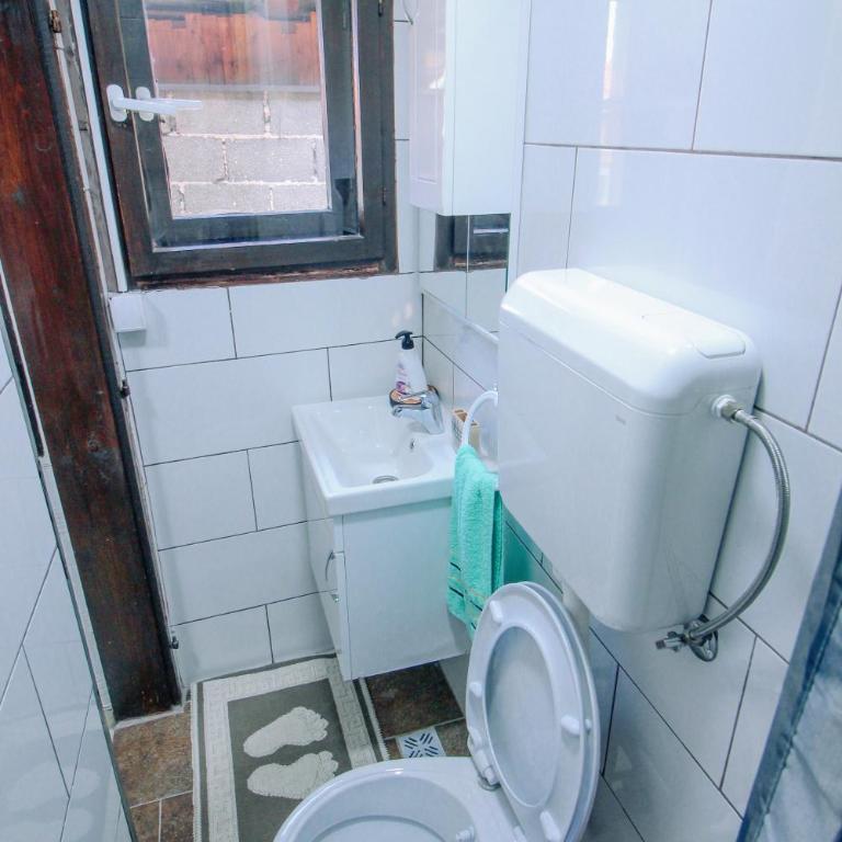 Apartman Jamaković - Free Garage Parking - Apartman sa 1 Spavaćom Sobom - 2