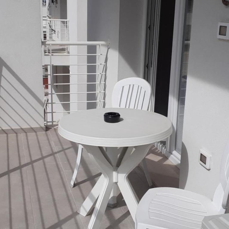 Residenza SETTEMBRE - Appartamento con 2 Camere da Letto - 10