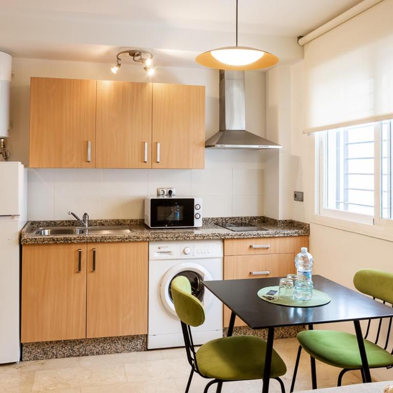 Teatro Suites Málaga CITY FLAT - Studio Apartment - 4