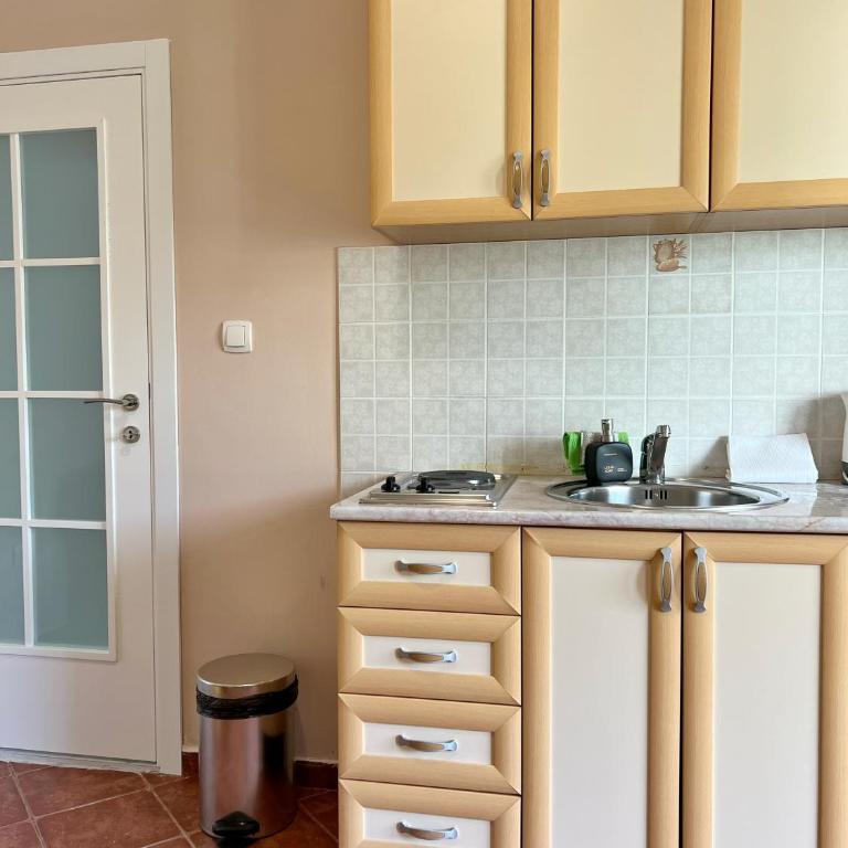LAV Apartments - One-Bedroom Apartment with Terrace and Sea View - 5