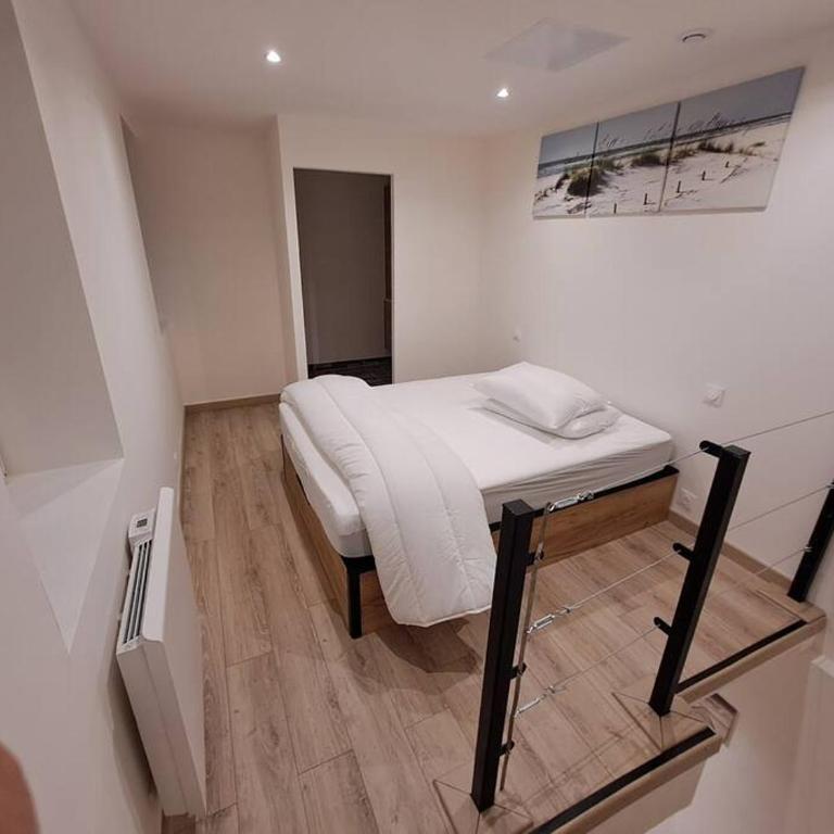 Maisonnette à 1 km de la plage - Maison 1 Chambre - 2