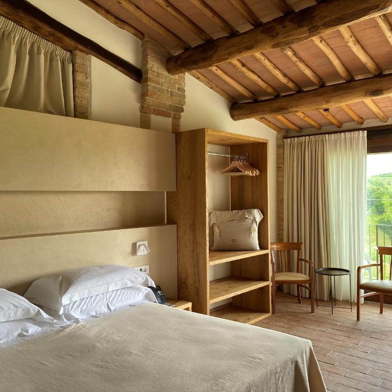Tenuta Sovestro - Agriturismo e winery - Junior Suite Panoramic - 1
