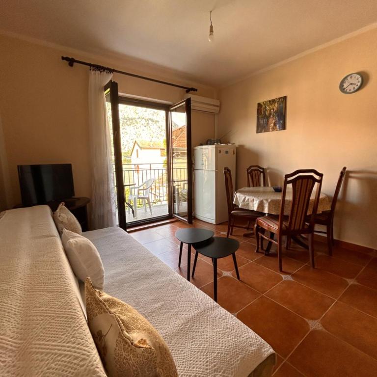 Apartment with sea view - Apartment - 4