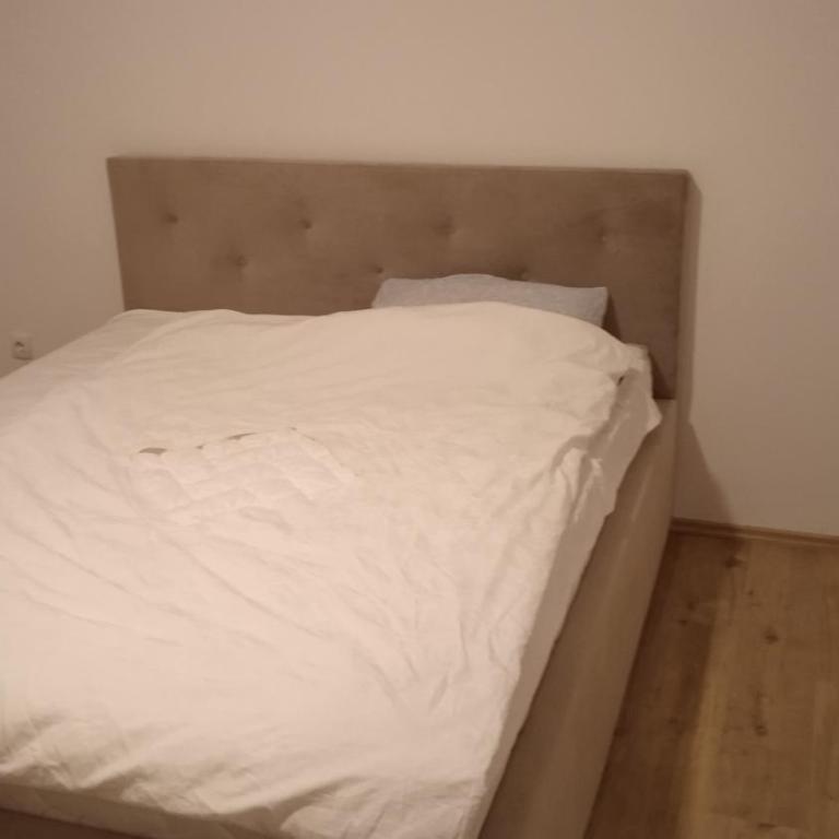 MD1 - Two-Bedroom Apartment - 4