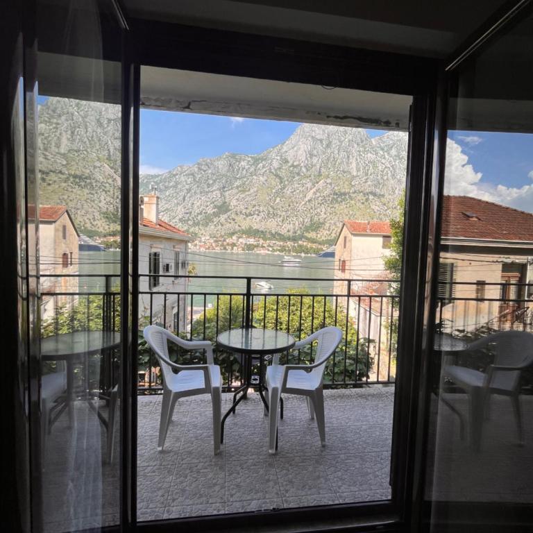 Apartment with sea view - Apartman - 2