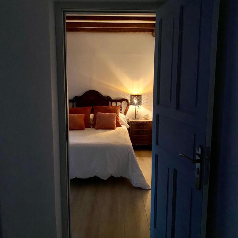 Pena De Roca - Four-Bedroom House - 10