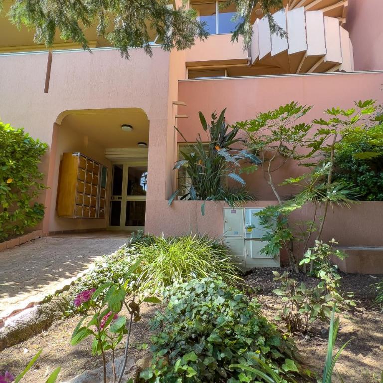 LA BADINE Studio AirCo Pool for 2 By Sunset - Appartement - 43
