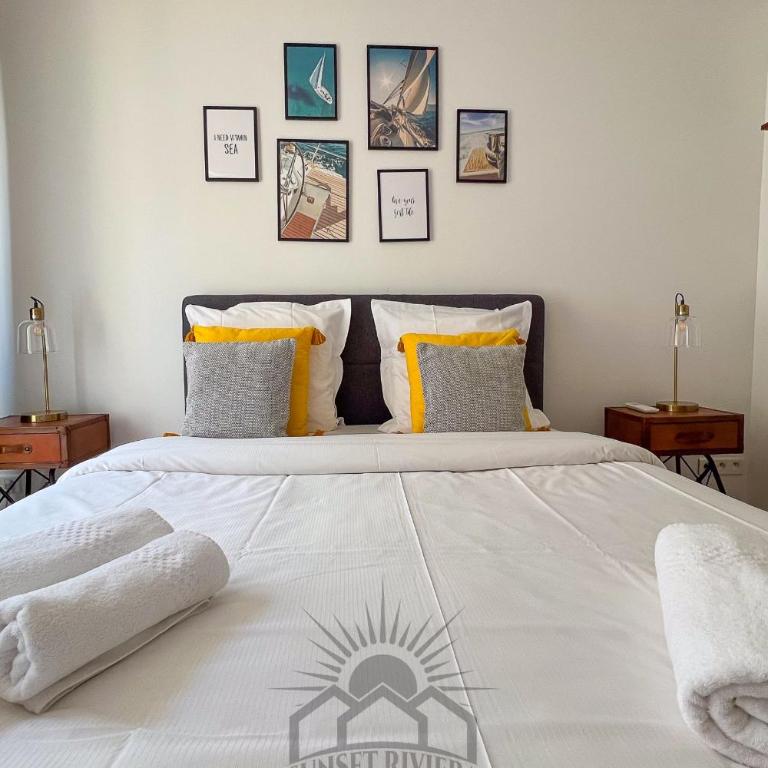 LE CARNOT Apartment for 2 By Sunset - Apartment - 64