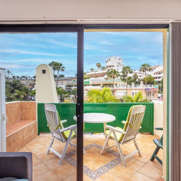 Sunny Home JK Mareverde Fanabe beach Love - Apartment with Terrace - 1