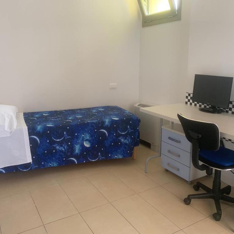 Affittacamere LA CONTESSA - Camera Singola con Bagno Privato - 1