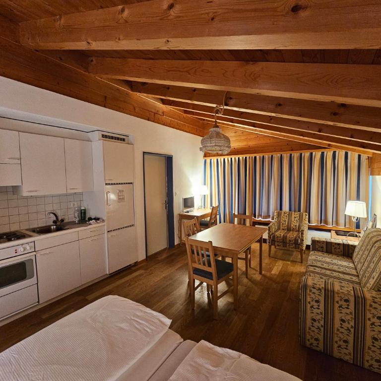 Aparthotel Muchetta - Superior Apartment mit 2 Schlafzimmern - 5