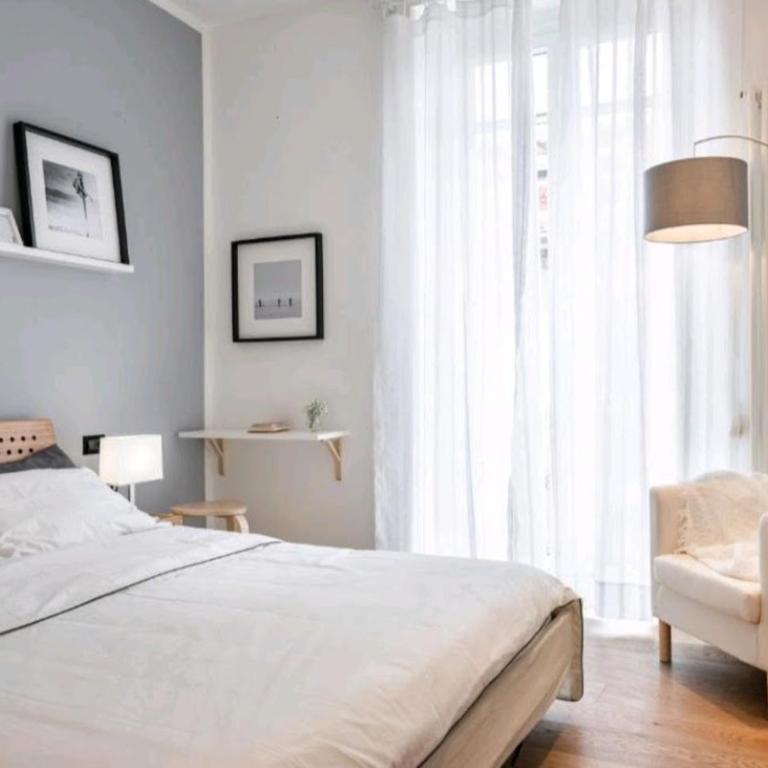 Whale Song Apartment - with private parking - Two-Bedroom Apartment - 8