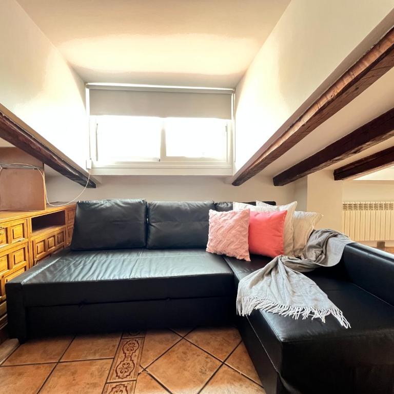 Atico Atocha Ile Temporal - One-Bedroom Apartment - 51