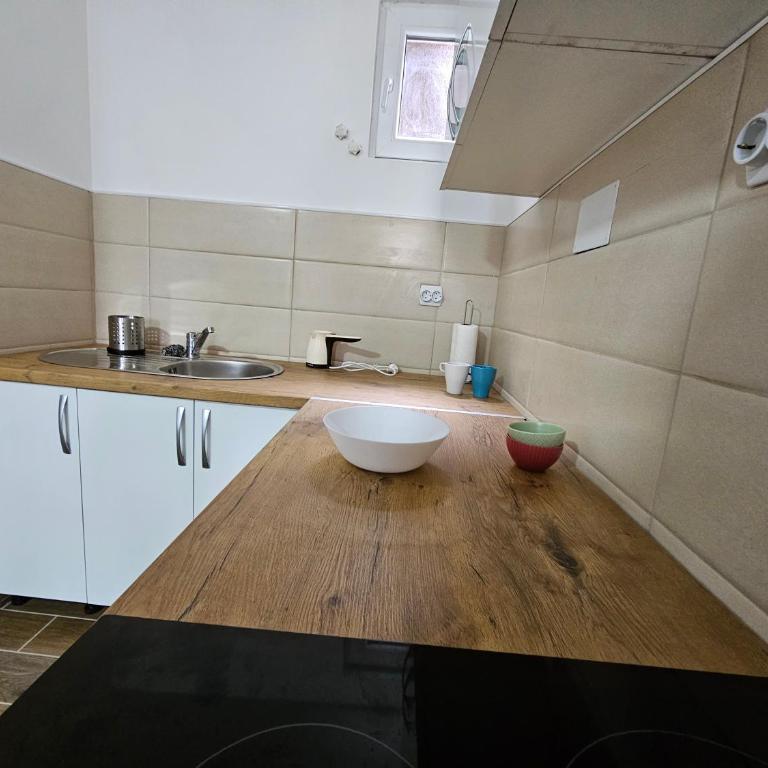 Apartmani Bambi 2 - Apartman sa 1 Spavaćom Sobom - 9