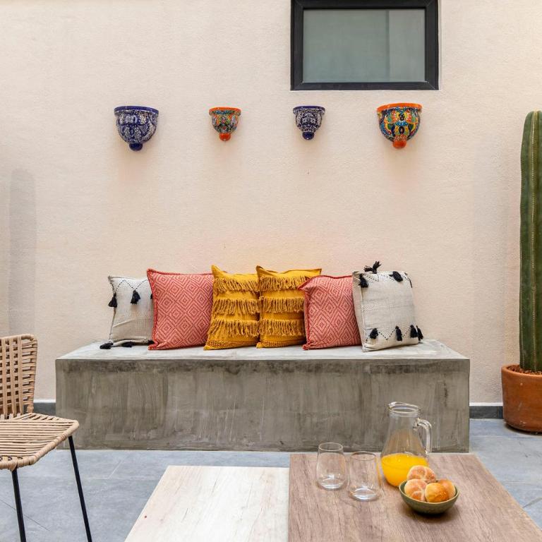 Casa Colima by Kukun - Two-Bedroom Apartment with Terrace - 2