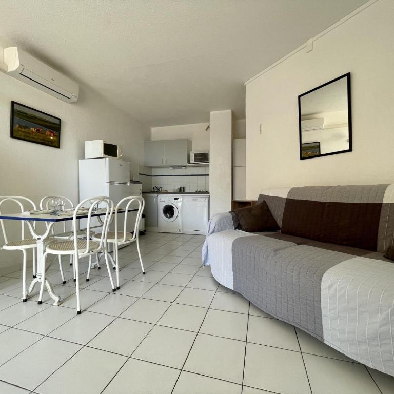 Appartement pour 4 en bord de mer à Sète avec parking privatif - FR-1-338-508 - Apartment - 15