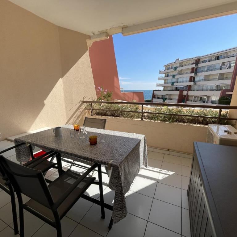 Appartement pour 4 en bord de mer à Sète avec parking privatif - FR-1-338-508 - Apartment - 16