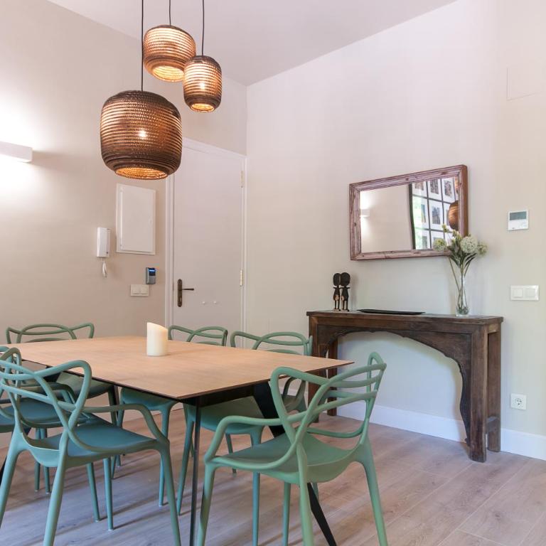 Weflating Suites Sant Antoni Market - Three-Bedroom Apartment - 7