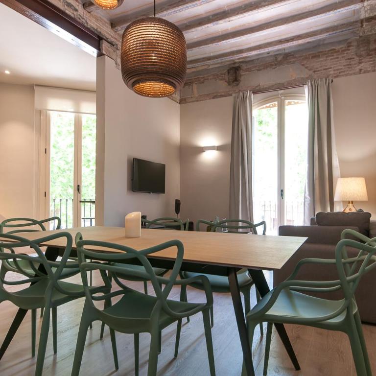 Weflating Suites Sant Antoni Market - Three-Bedroom Apartment - 14