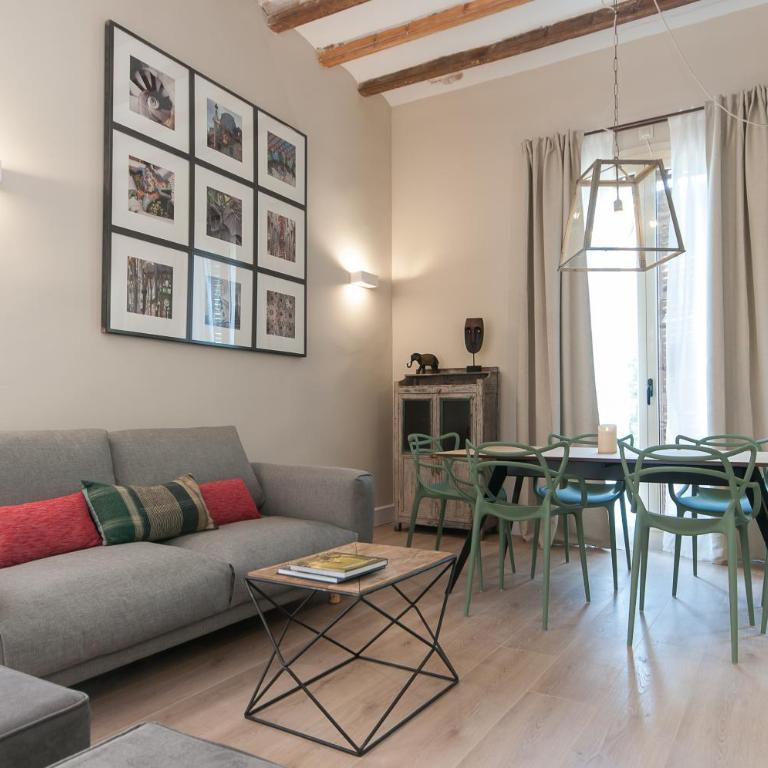 Weflating Suites Sant Antoni Market - Three-Bedroom Apartment with Terrace - 3