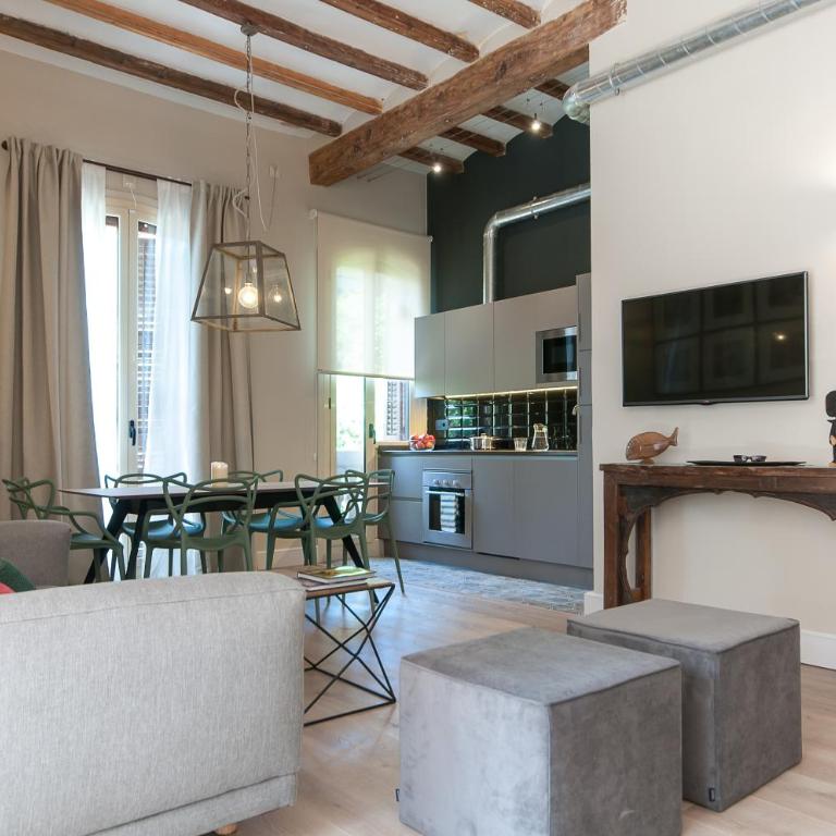 Weflating Suites Sant Antoni Market - Three-Bedroom Apartment with Terrace - 6