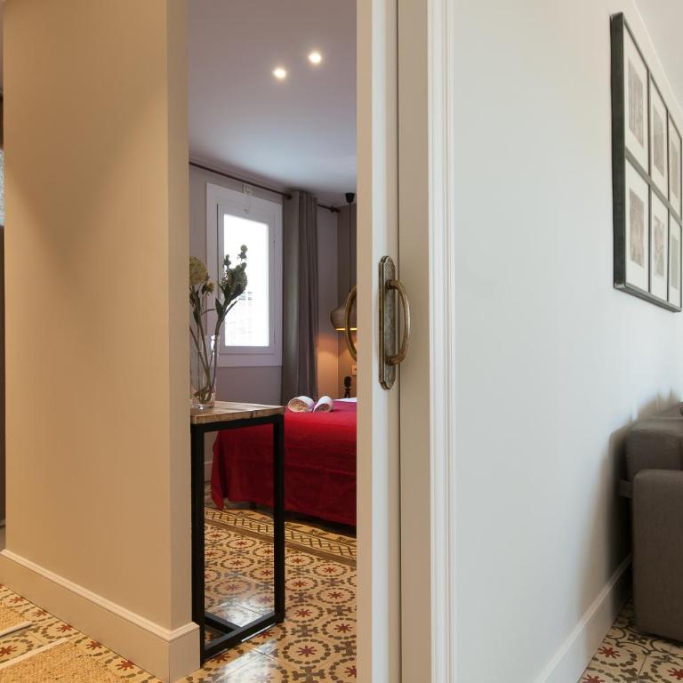 Weflating Suites Sant Antoni Market - Penthouse Apartment - 3