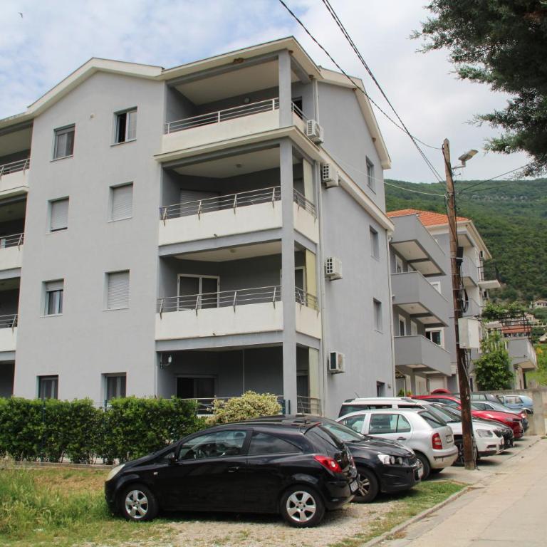 Luna Portonovi apartments - One-Bedroom Apartment - 13