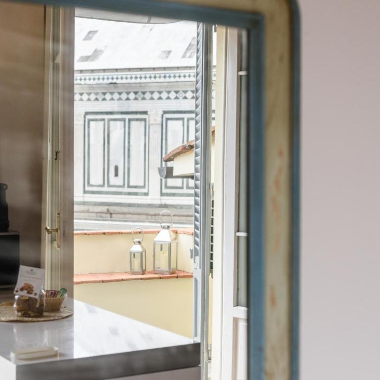 Casa Barontini - Appartamento Attico con Balcone e Vista Duomo - Ultimo Piano - 9