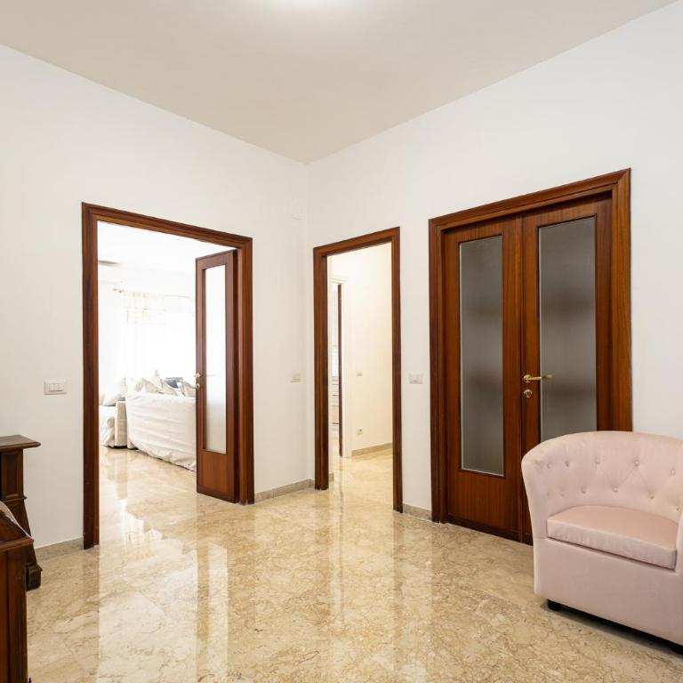 Jmartins Vatican 2 - Two-Bedroom Apartment - 5