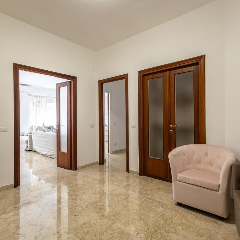 Jmartins Vatican 2 - Two-Bedroom Apartment - 9