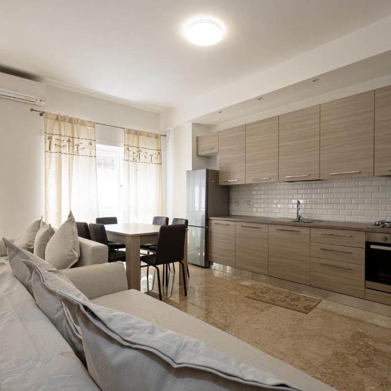 Jmartins Vatican 2 - Two-Bedroom Apartment - 35
