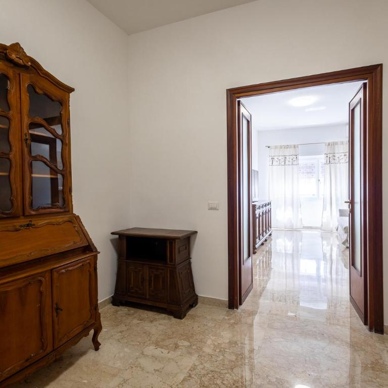 Jmartins Vatican 2 - Two-Bedroom Apartment - 47