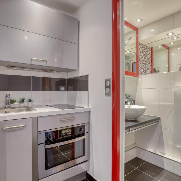 Branded New and Comfy Studio - Heart of Paris 3 - Studio Deluxe - 8