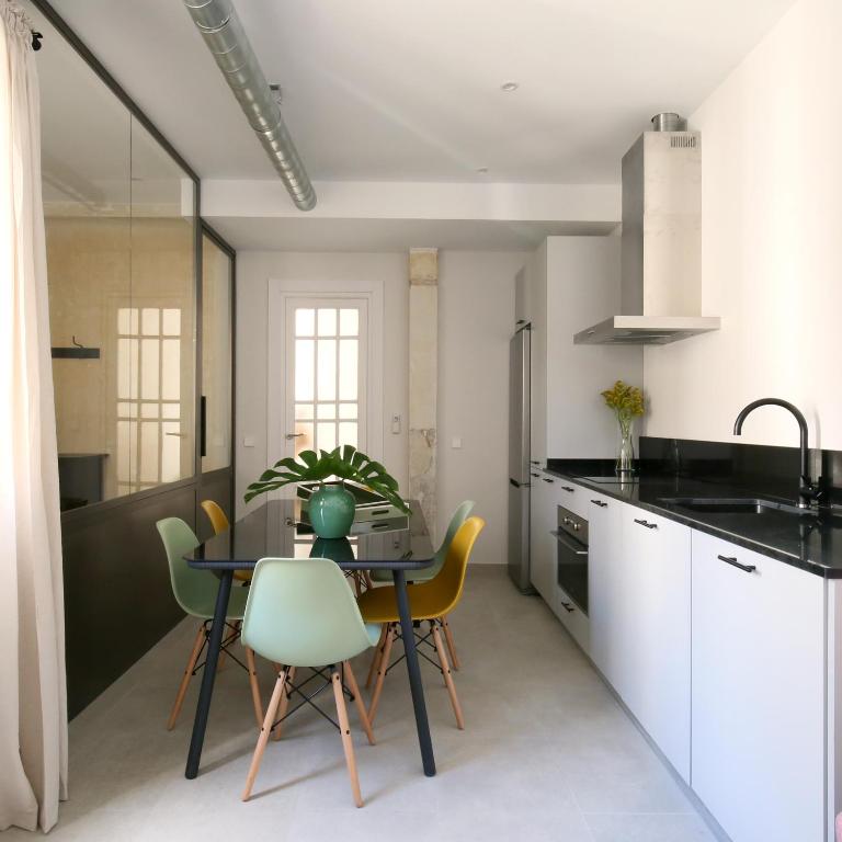 Palacio Real - Apartamento de 3 dormitorios - Three-Bedroom Apartment - 17