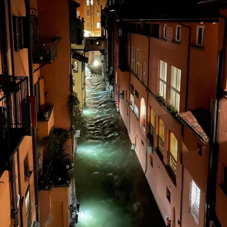 SiBilla Suite Apartment - via Piella 14 - Two-Bedroom Apartment - 2