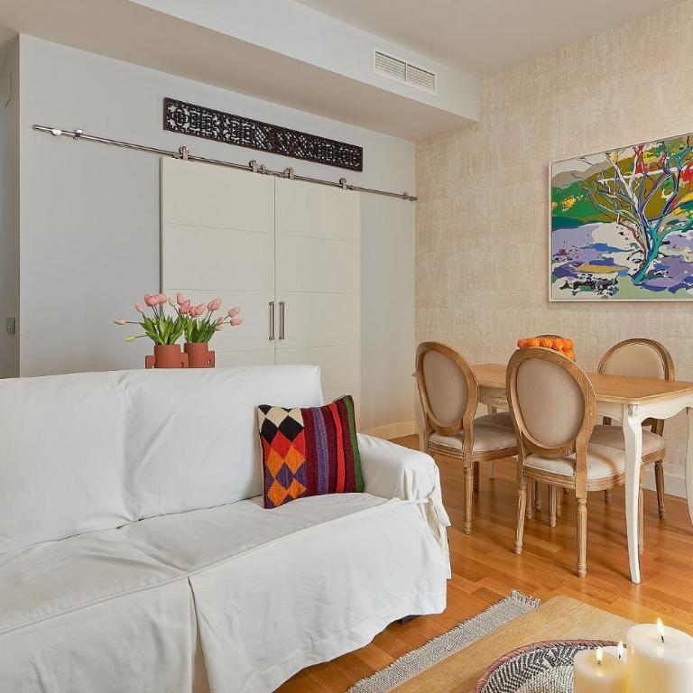 Sebastian Souviron Suites in Malaga by Solaga Holiday Homes - Apartamento de 1 dormitorio - 8