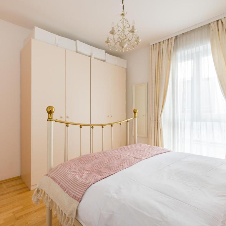 Pfamhaus Luxury Apartments - Three-Bedroom Townhouse - 28