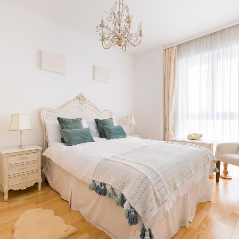 Pfamhaus Luxury Apartments - Three-Bedroom Townhouse - 6