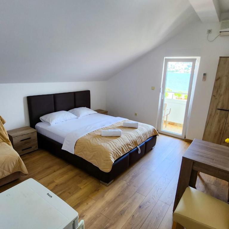 Apartments Maxi Katić - Double Room with Extra Bed - 3