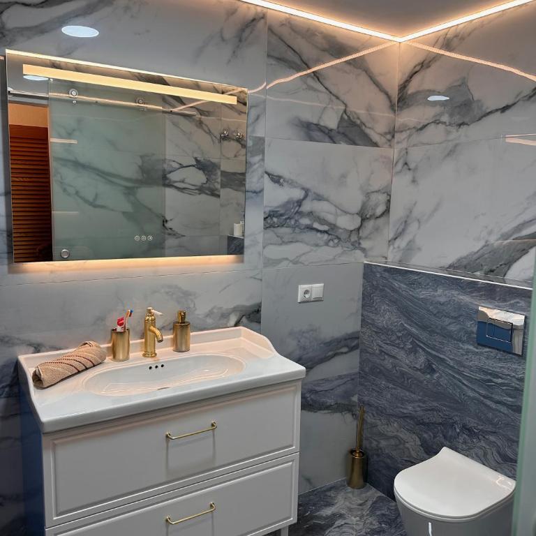 El Marinero - 1st line semi-detached 4-bedroom villa - sea view - Casa con 4 camere da letto - 24