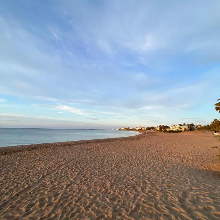 Chalet Denia playa primera linea - Four-Bedroom House - 28