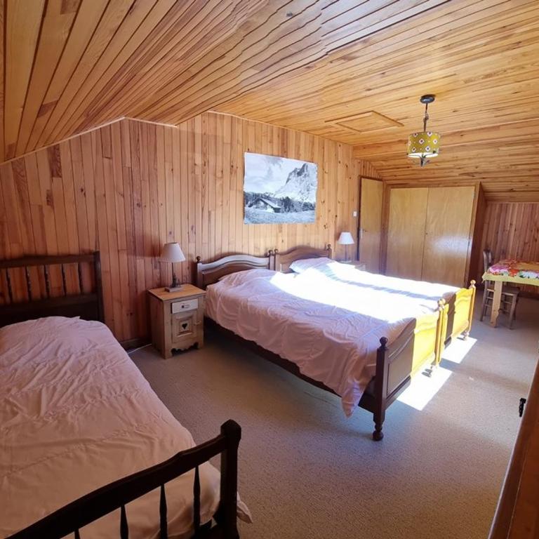 Grand chalet 11 pers, 4 chambres, Sud, proche ski - Three-Bedroom Chalet - 11