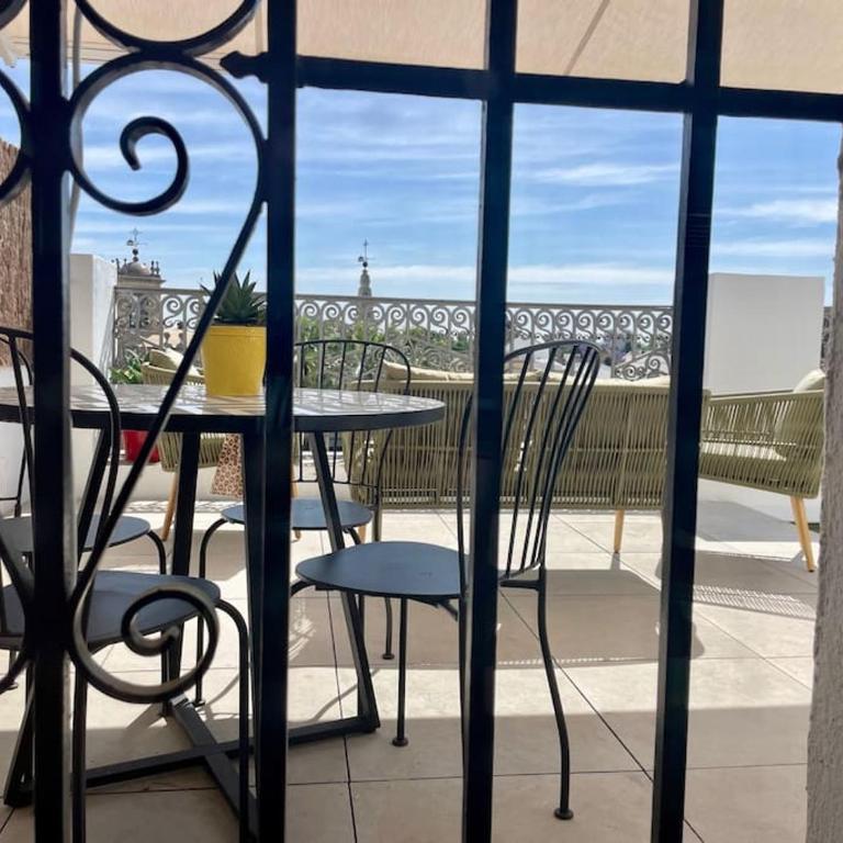 Penthouse in front Giralda - Apartamento de 1 dormitorio - 4
