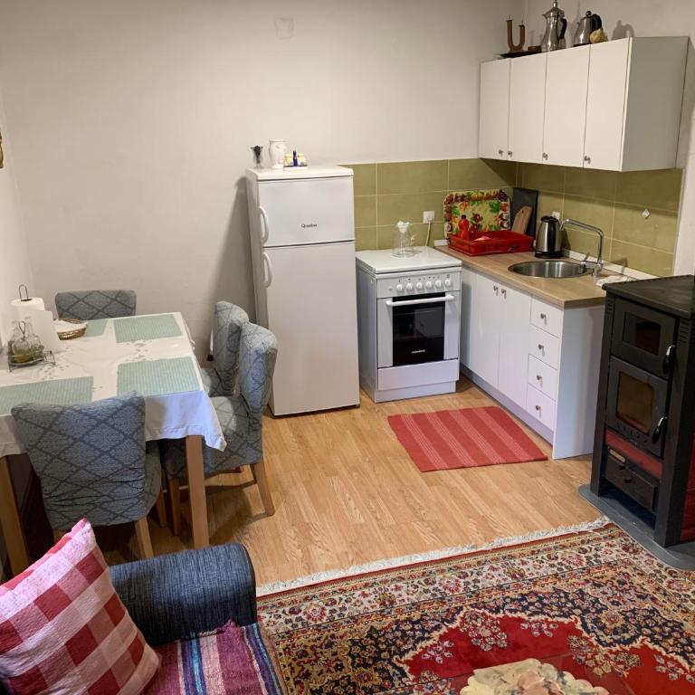 Holiday Residence Burić - Kuća sa 2 Spavaće Sobe - 8