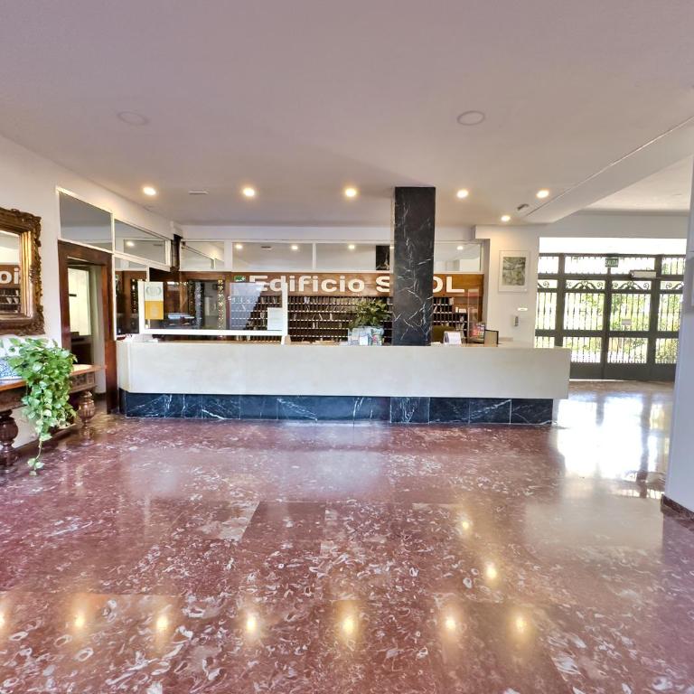 Skol 212. Two Bedrooms Duplex in Marbella Centre on the Beachfront. - Apartamento de 2 dormitorios - 37