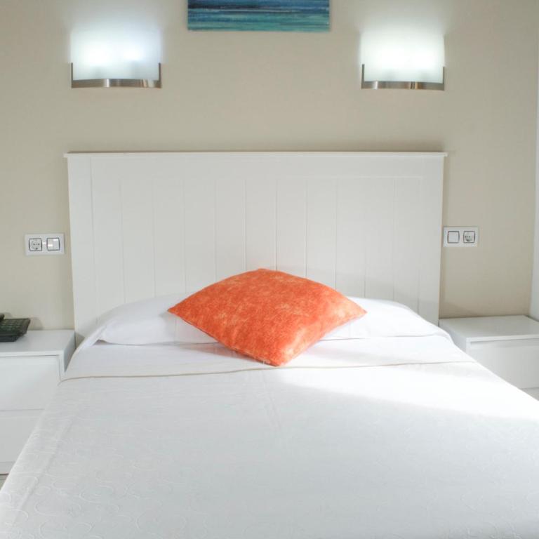 Hostal Ramos - Habitación Doble con balcón - 17