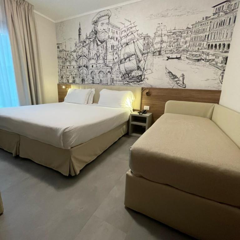 Hotel Marco Polo 3 Stelle Superior - Camera Tripla Comfort - 12